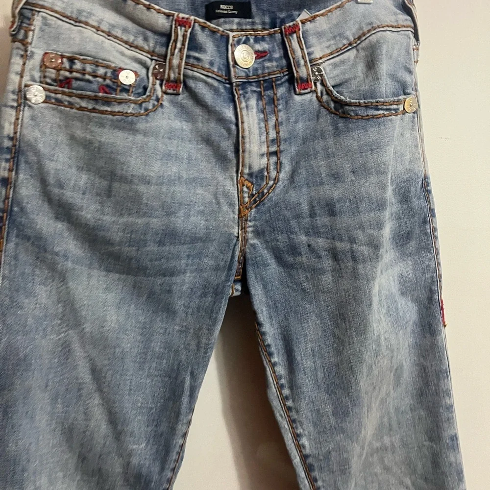 True Religion Light Blue Rocco Relaxed Skinny Jeans with Red Stitching Sz 31 Men